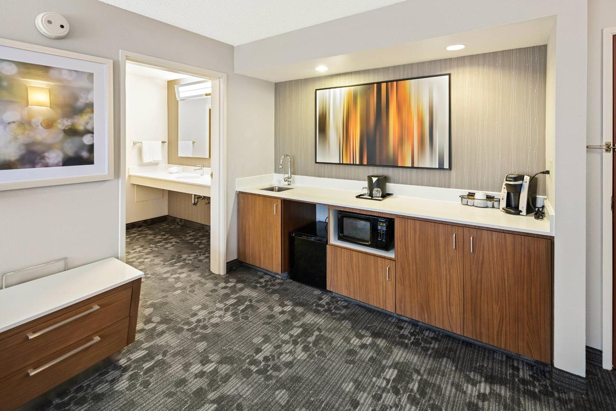 Готель Courtyard By Marriott Bryan Колледж-Стейшен Екстер'єр фото